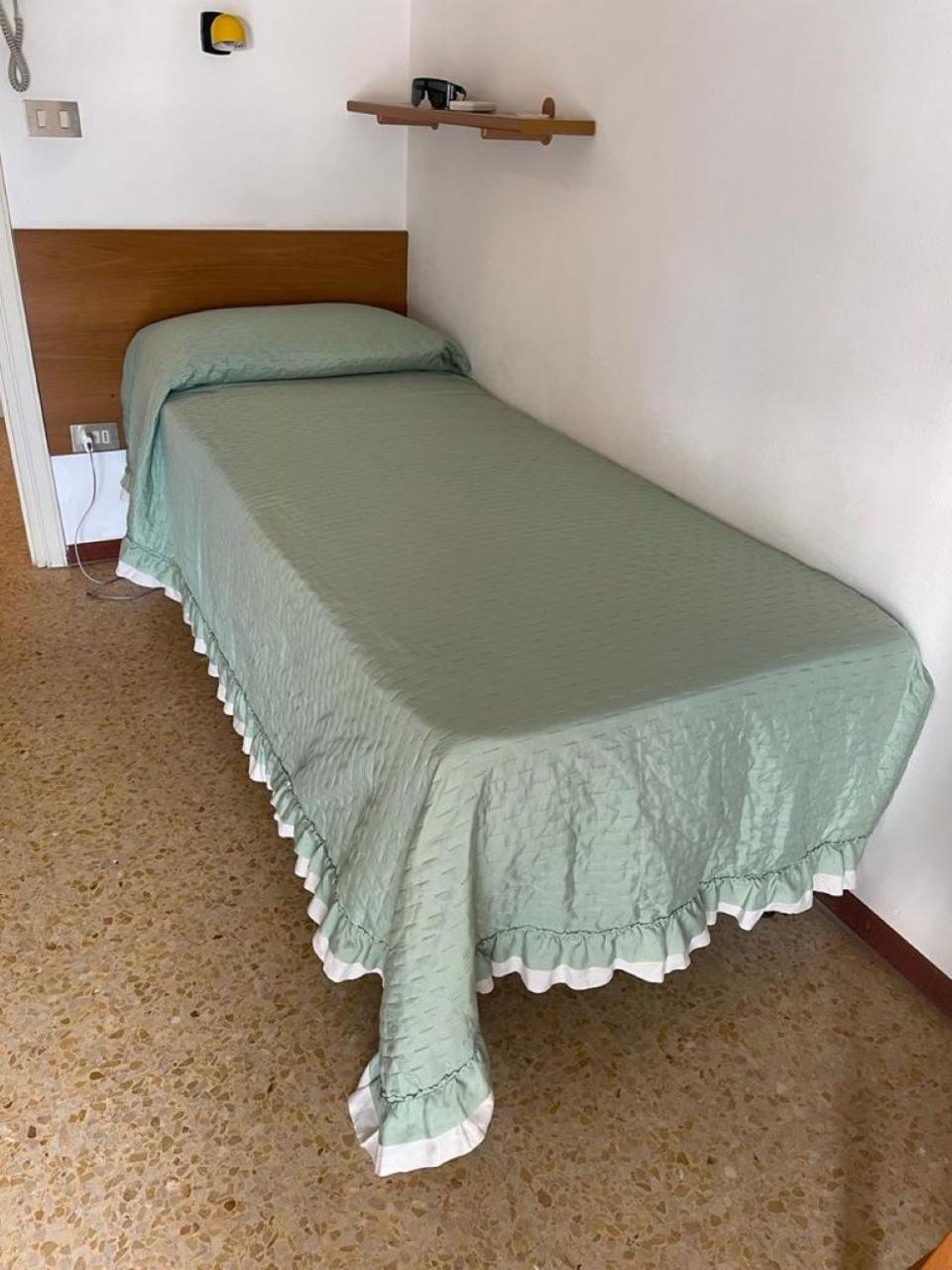 Hotel Stiefel Lignano Sabbiadoro Habitación foto