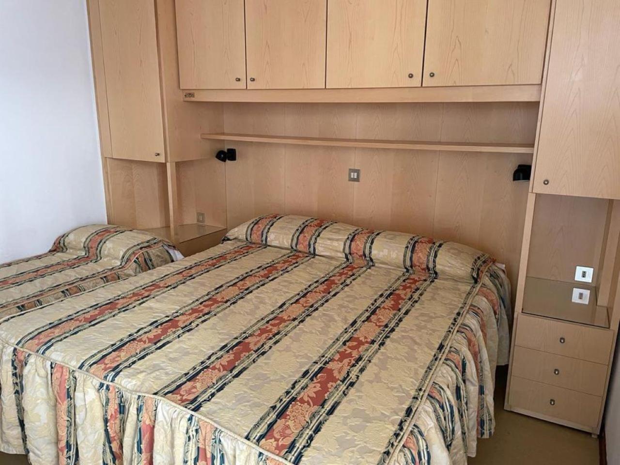 Hotel Stiefel Lignano Sabbiadoro Habitación foto