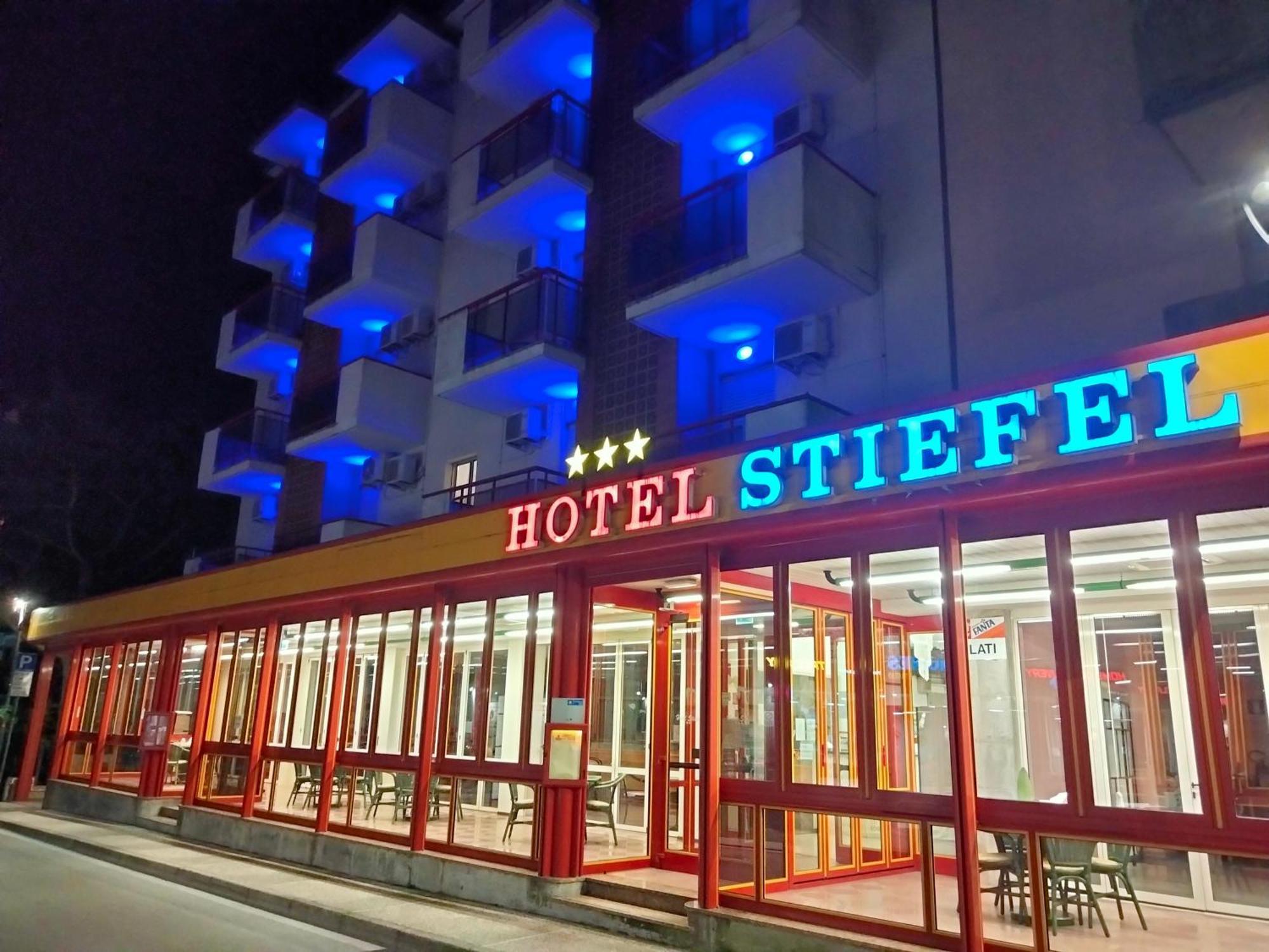 Hotel Stiefel Lignano Sabbiadoro Exterior foto