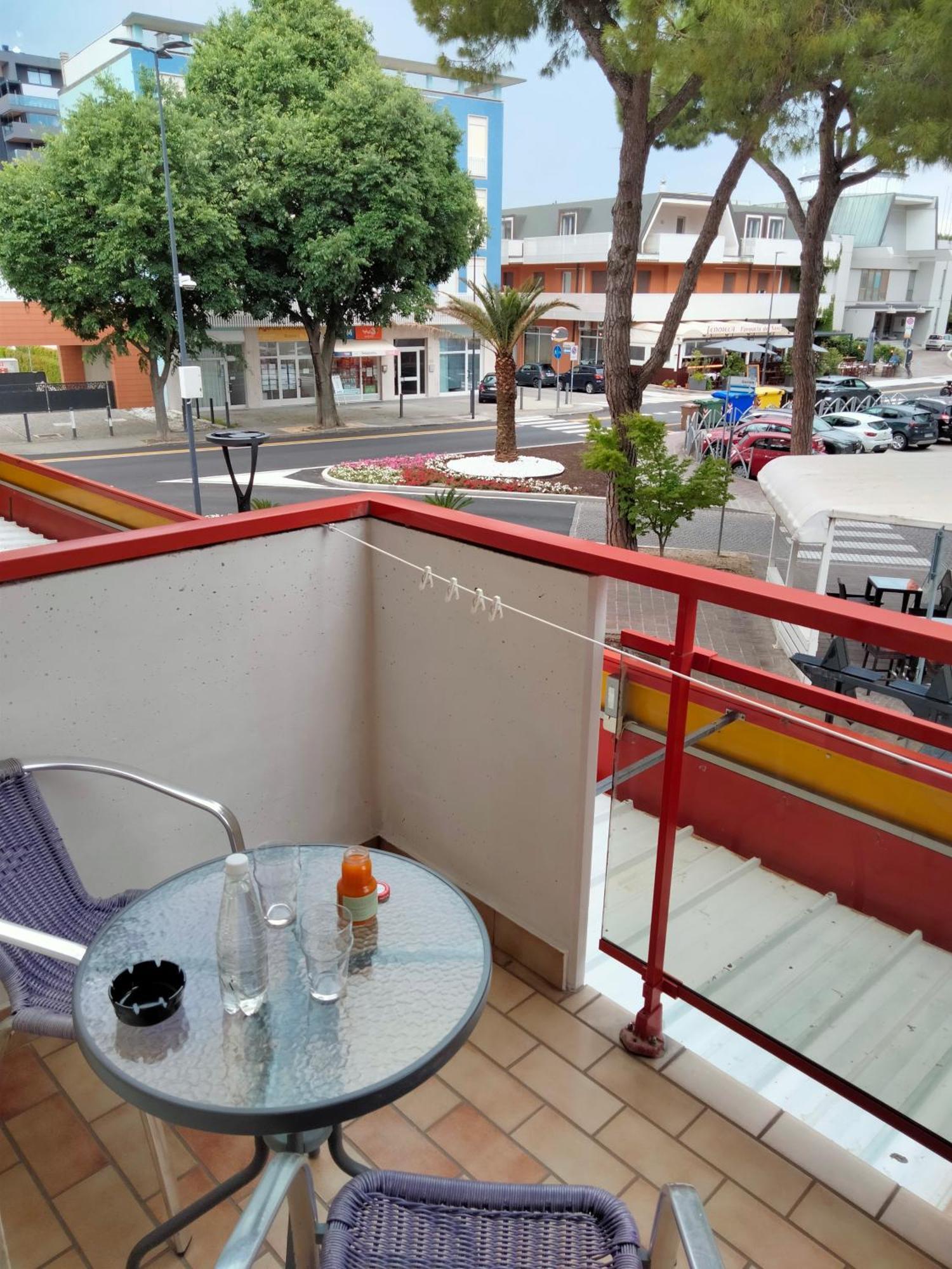 Hotel Stiefel Lignano Sabbiadoro Exterior foto